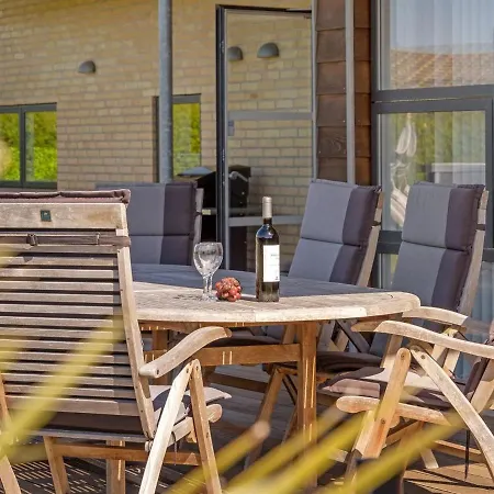 Holiday home Hans - 700m From The Sea In Se Jutland By Interhome *